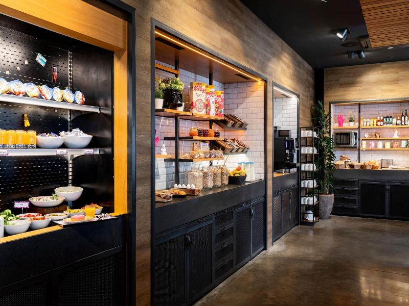 Moxy Ludwigshafen image