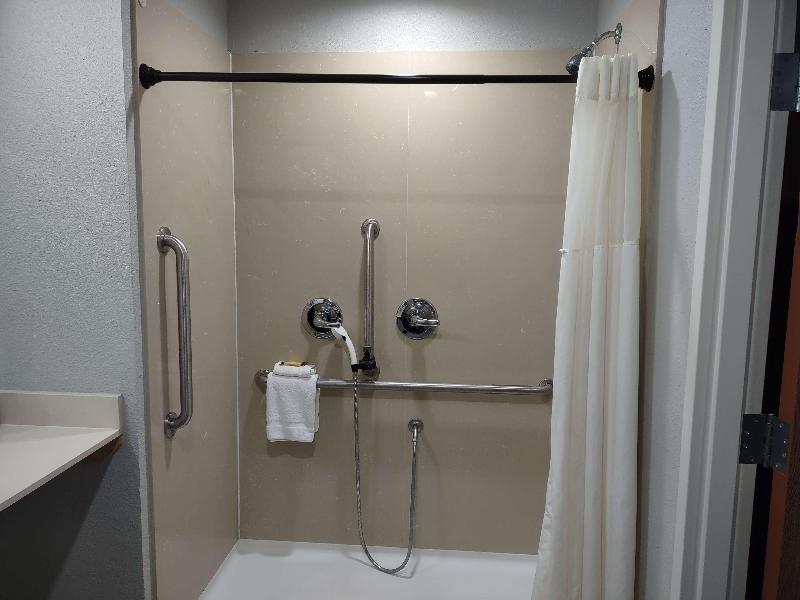 Best Western Plus Pauls Valley image