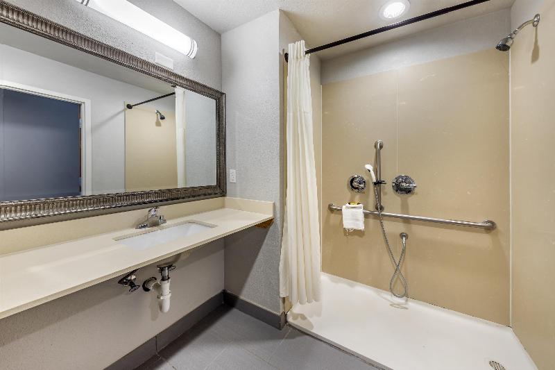 Best Western Plus Pauls Valley image