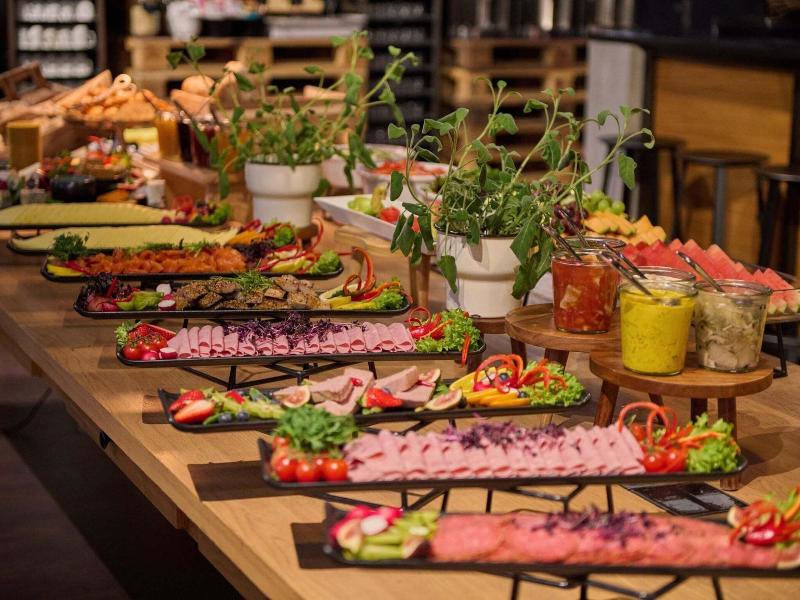 MOXY Oslo X image