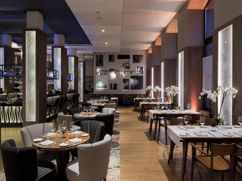 AC Hotel by Marriott Wroclaw image