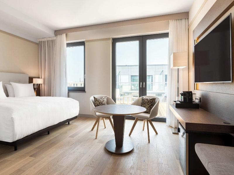 AC Hotel by Marriott Wroclaw image