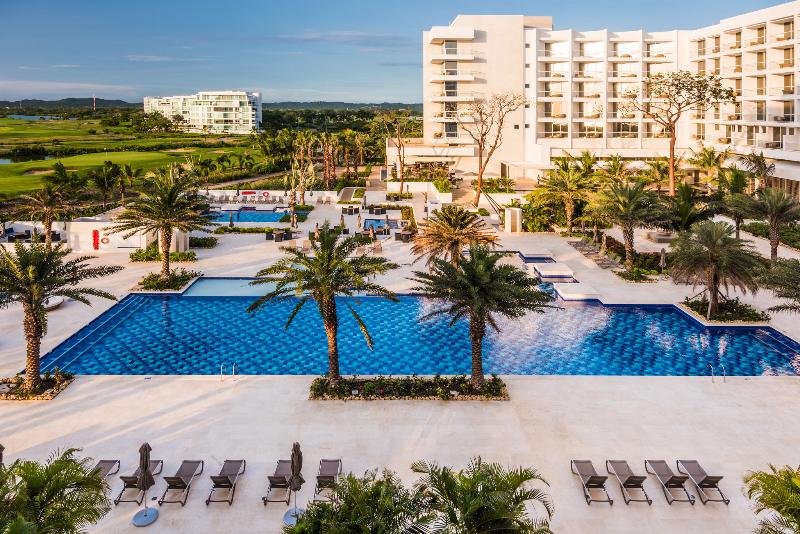 Dreams Karibana Cartagena Golf & Spa Resor image