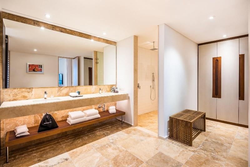 Dreams Karibana Cartagena Golf & Spa Resor image