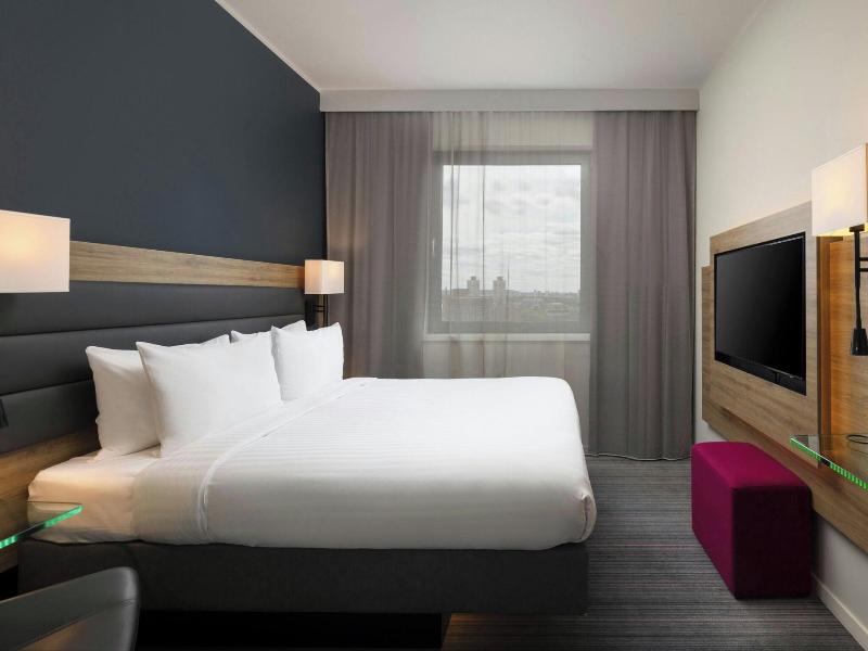 MOXY London Stratford image
