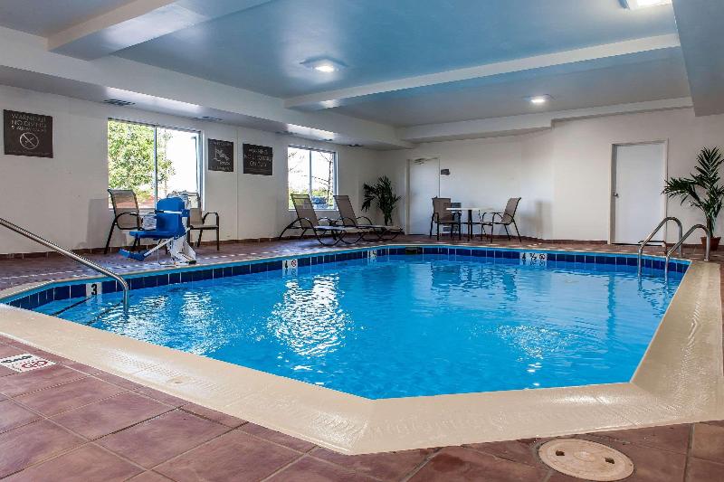 Comfort Inn & Suites Mt Sterling image