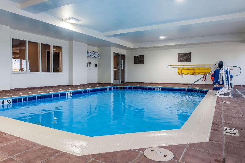 Comfort Inn & Suites Mt Sterling image