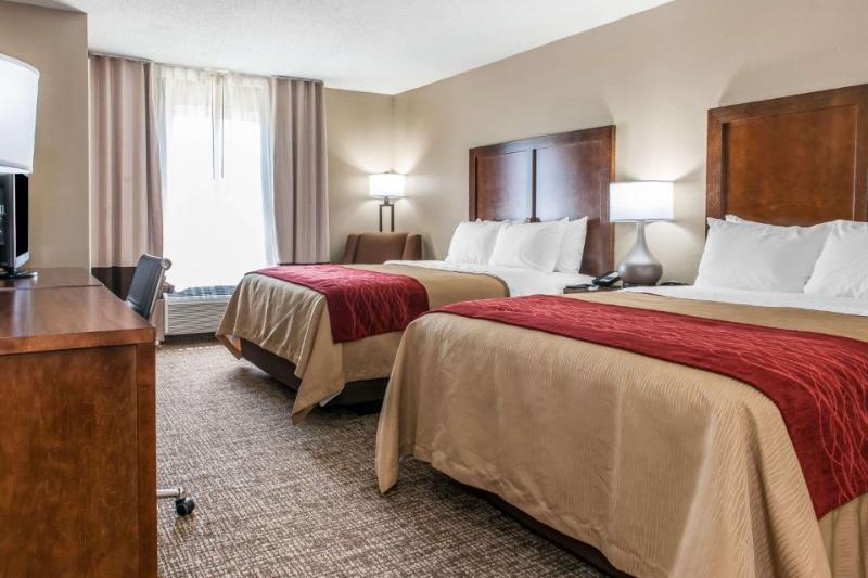 Comfort Inn & Suites Mt Sterling image