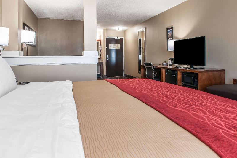 Comfort Inn & Suites Mt Sterling image