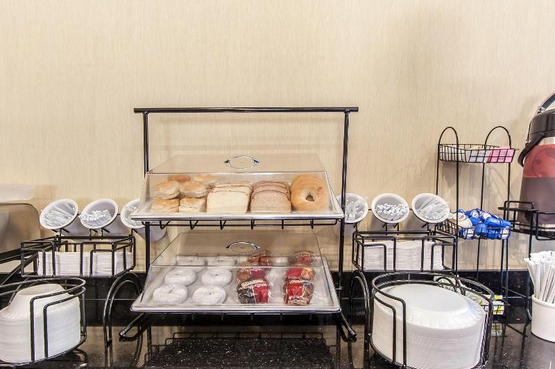 Quality Inn & Suites Rosemount image