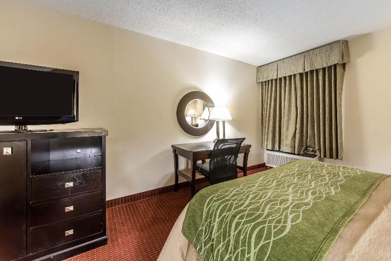 Quality Inn & Suites Rosemount image