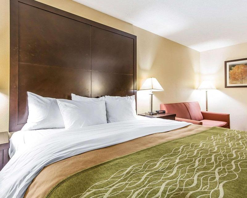 Quality Inn & Suites Rosemount image