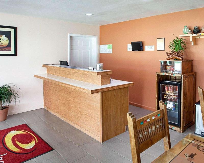 Econo Lodge Phillipsburg image