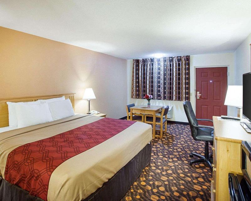 Econo Lodge Phillipsburg image