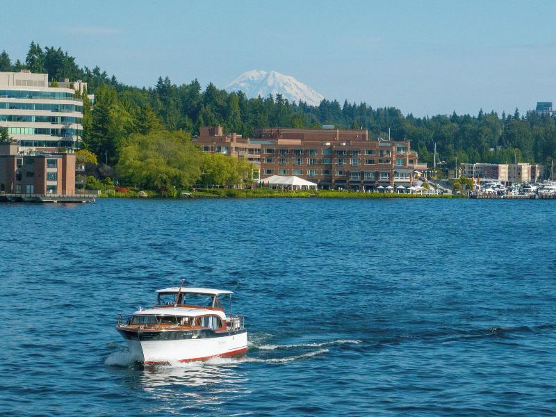 Woodmark Hotel & Still Spa image