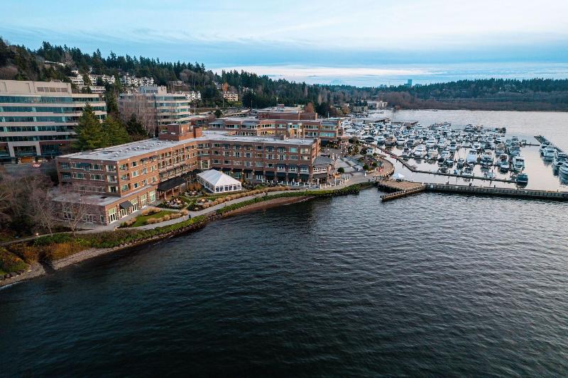 Woodmark Hotel & Still Spa image