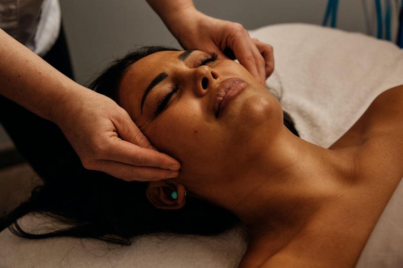 Woodmark Hotel & Still Spa image
