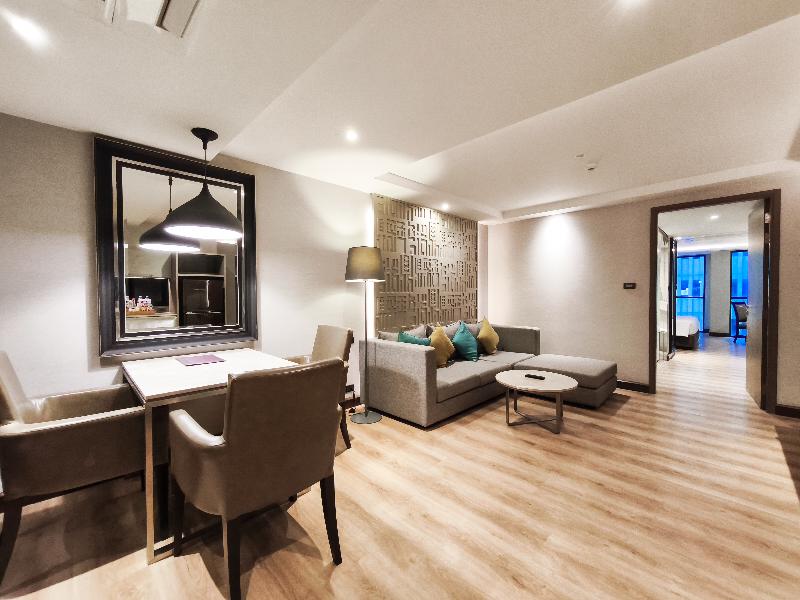 Citrus Suites Sukhumvit 6 by Compass Hospitality image