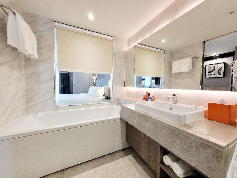 Citrus Suites Sukhumvit 6 by Compass Hospitality image