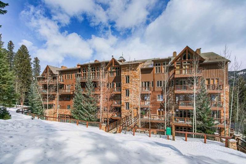 Timbers & Lone Eagle by Vail Resorts
