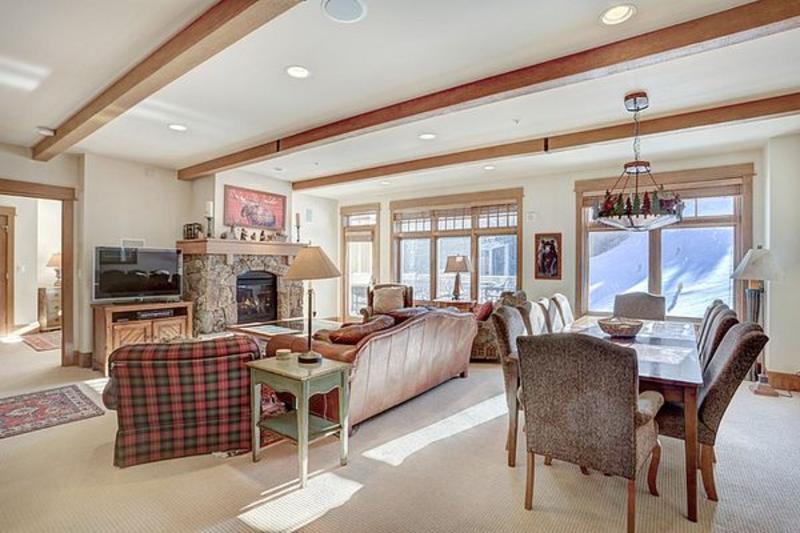 Timbers & Lone Eagle by Vail Resorts image