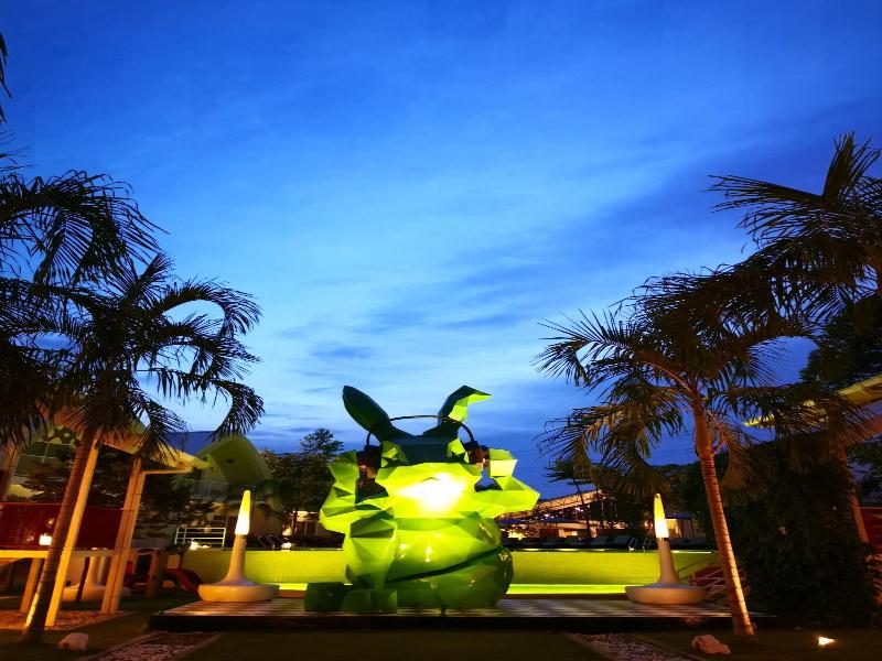Dash Box Hotel image