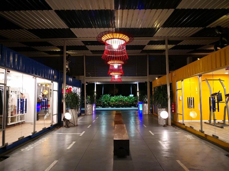 Dash Box Hotel image