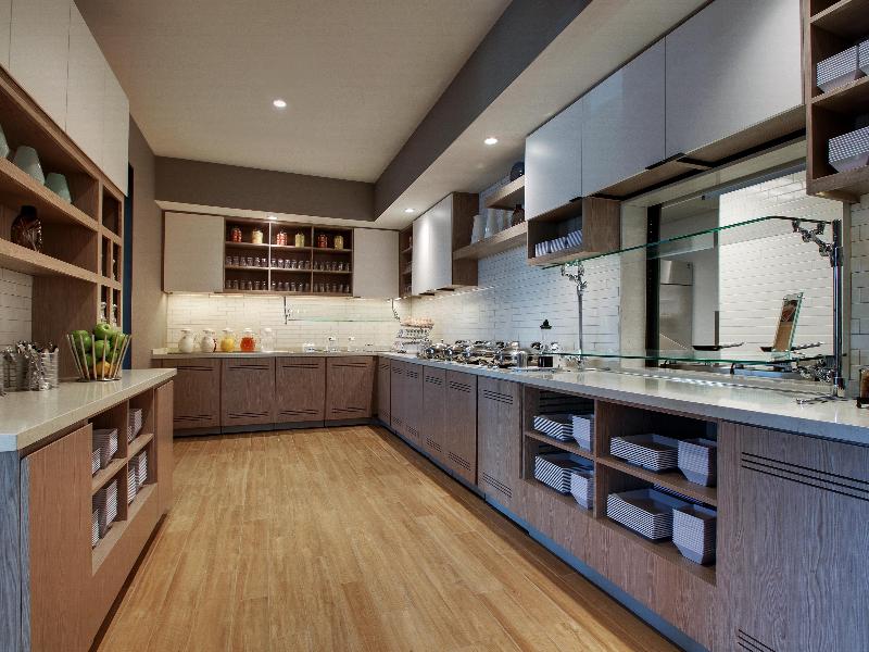 Hyatt House Oak Brook image