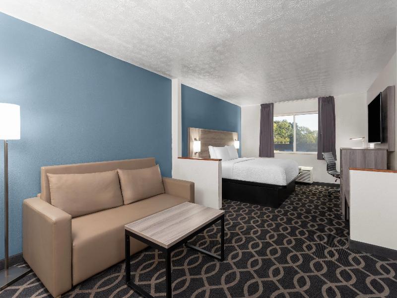 Baymont by Wyndham Piqua image