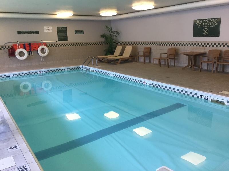 Baymont by Wyndham Mishawaka South Bend Area image