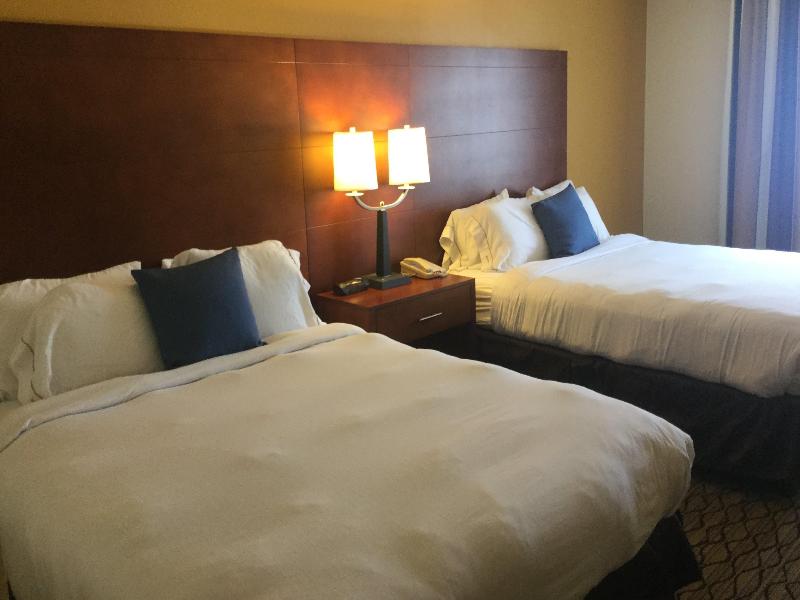 Baymont by Wyndham Mishawaka South Bend Area image