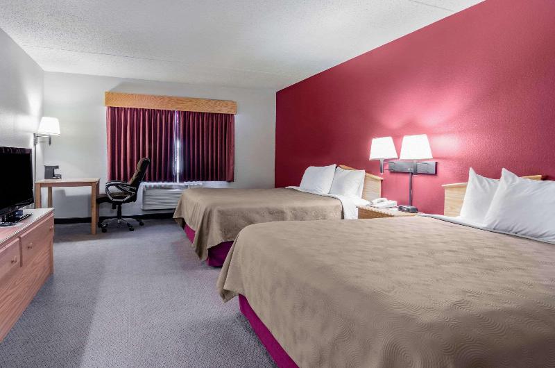Rodeway Inn Newton image