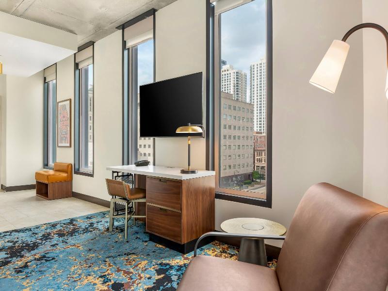 Cambria Hotel Nashville Downtown image