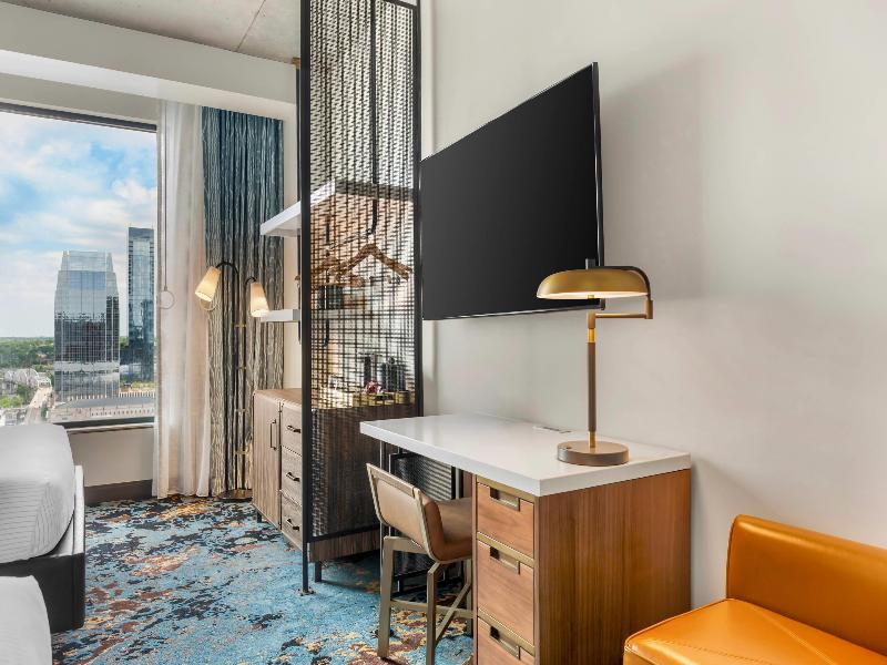 Cambria Hotel Nashville Downtown image
