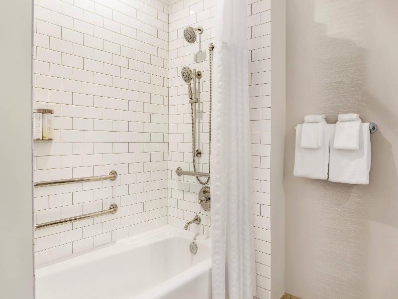 Cambria Hotel Nashville Downtown image