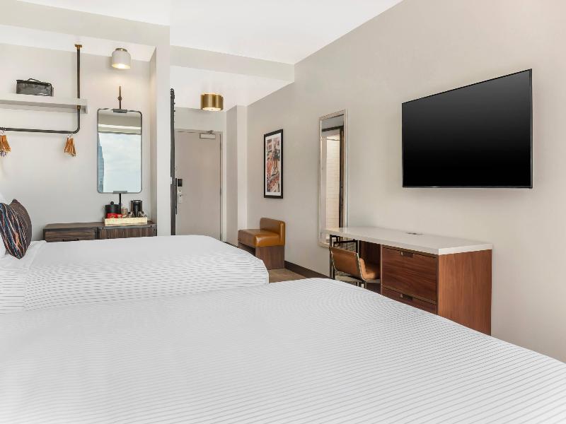 Cambria Hotel Nashville Downtown image