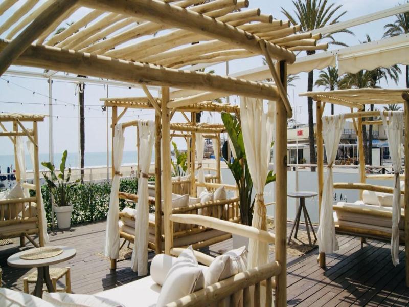 Meraki Beach Hotel image