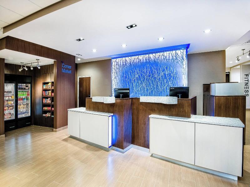 Fairfield Inn & Suites Van