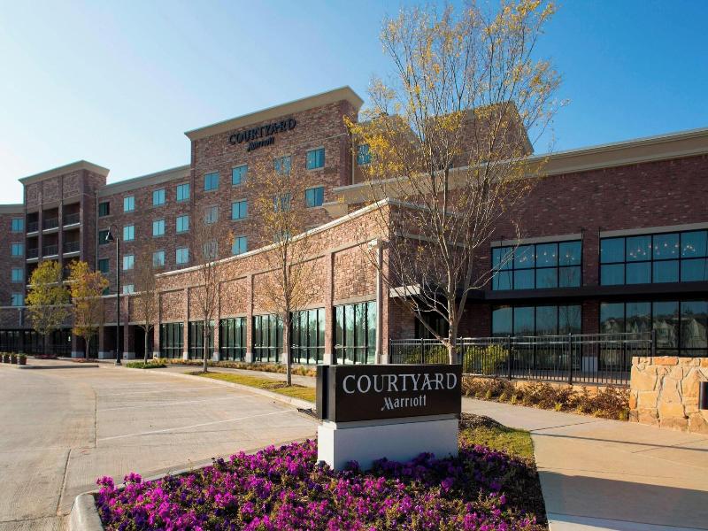 Courtyard Dallas Flower Mound image