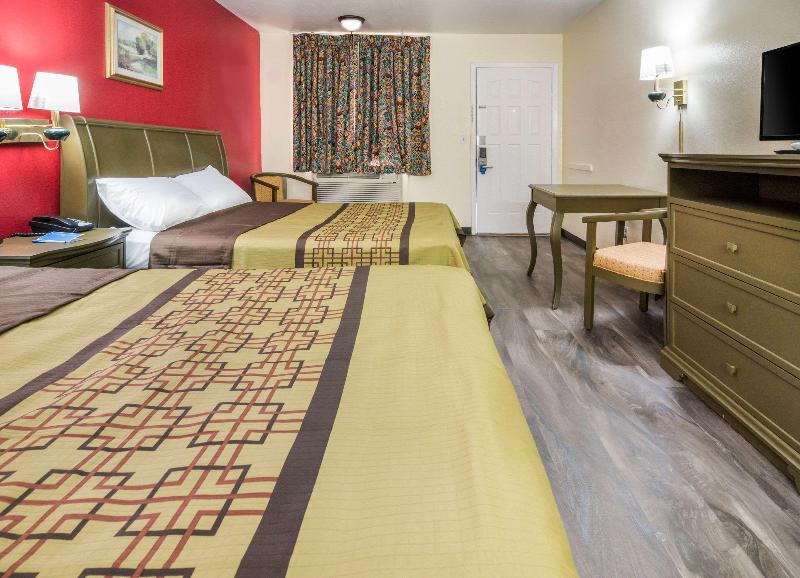 Rodeway Inn Ranger image