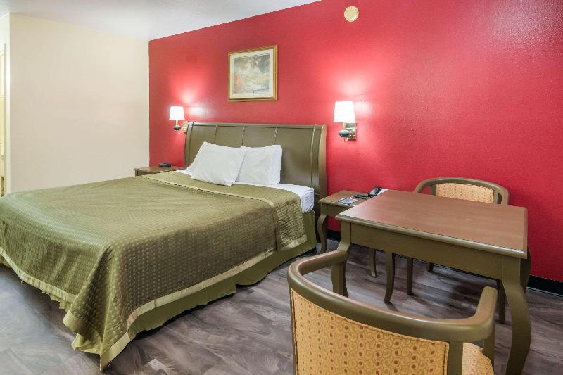 Rodeway Inn Ranger image