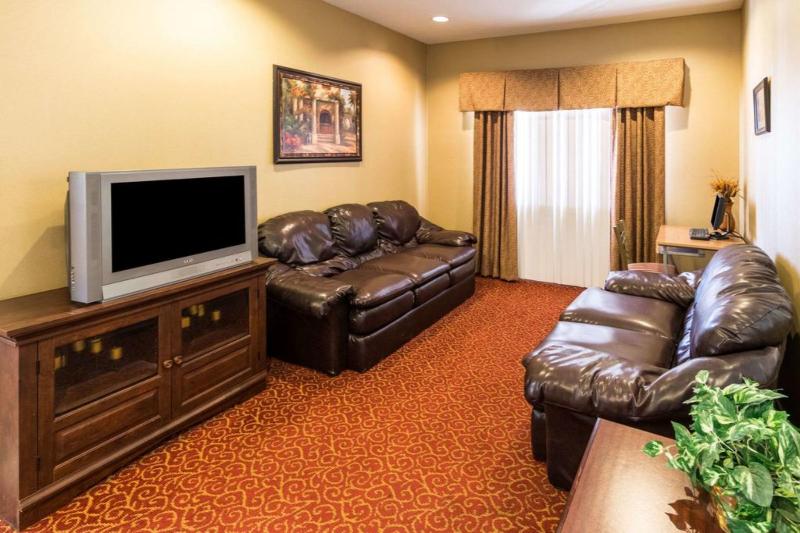 Rodeway Inn Ranger image