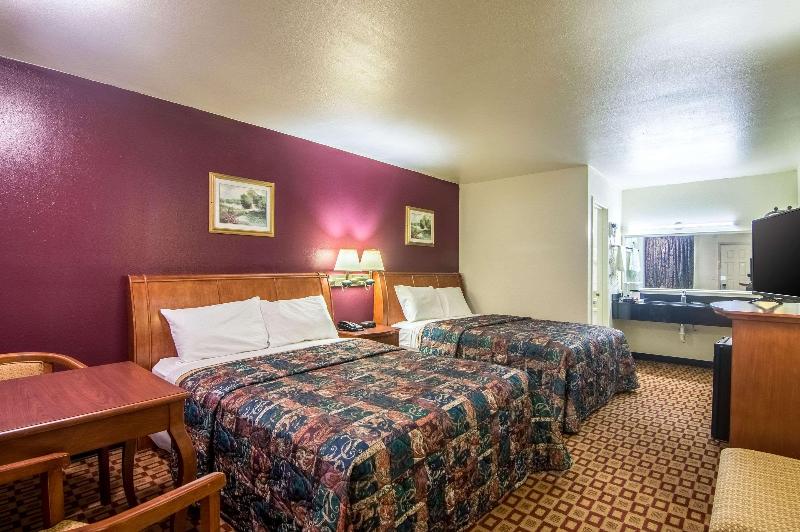 Rodeway Inn Ranger image