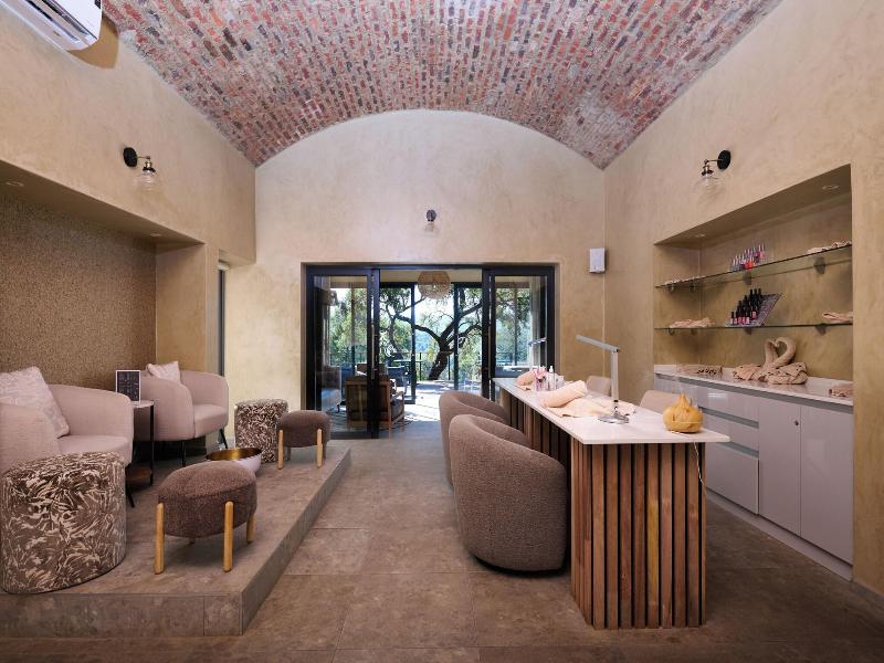 Cradle Boutique Hotel image