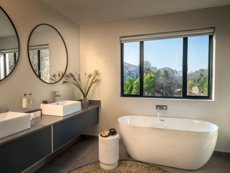 Cradle Boutique Hotel image