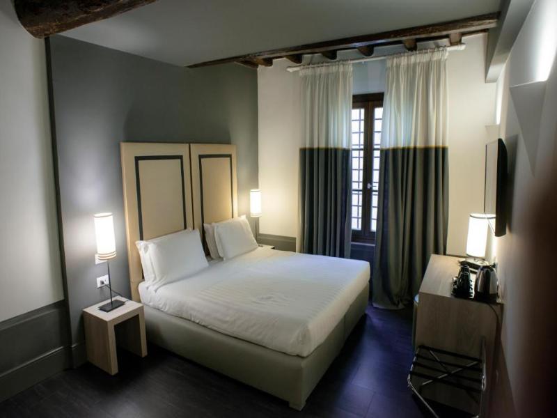 Relais Santa Maria Maggiore image