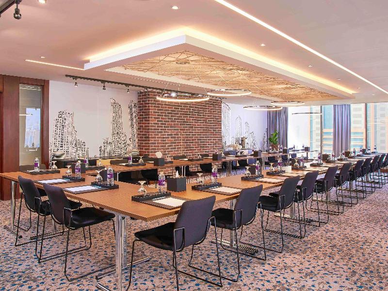 Mercure Dubai Barsha Heights Suites & Apartments image