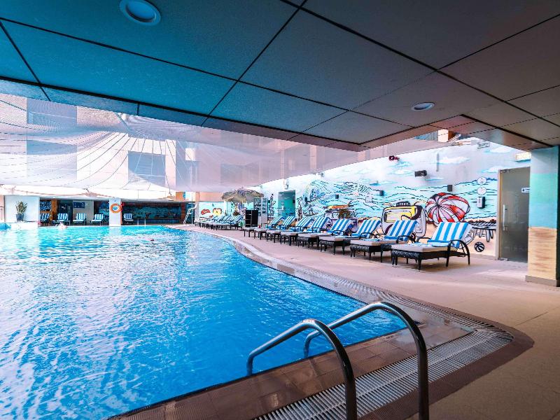 Mercure Dubai Barsha Heights Suites & Apartments image