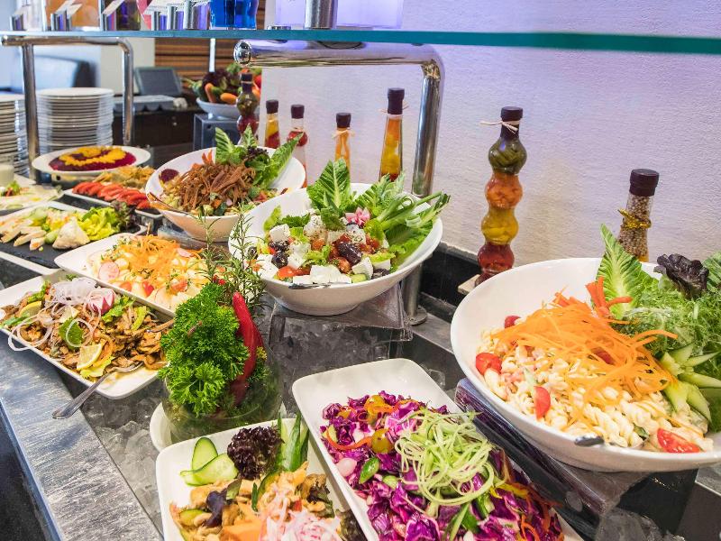 Mercure Dubai Barsha Heights Suites & Apartments image