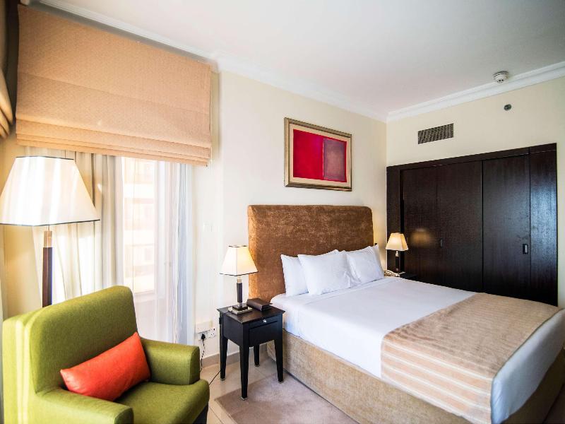 Mercure Dubai Barsha Heights Suites & Apartments image
